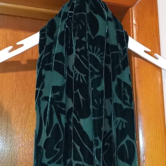 Silk Lore Green Velvet Top w/ Scarf, M #0079 - Picture 4 of 5